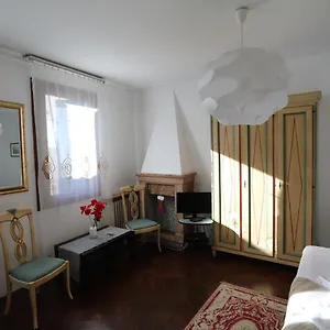 Lovely In *** Венеция