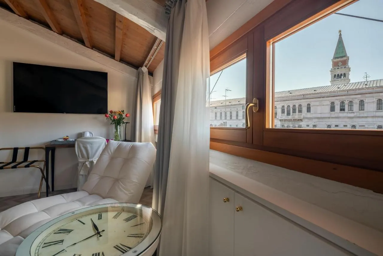 Hotel Antigo Trovatore Venise