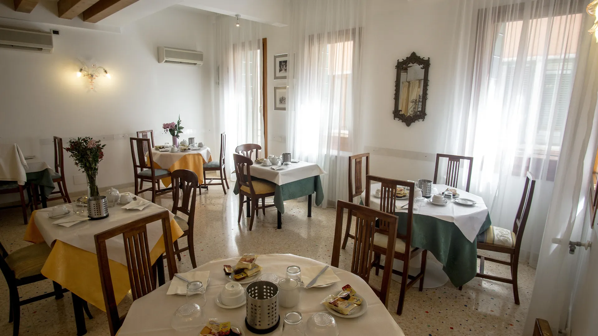 Hotel Antigo Trovatore Venise